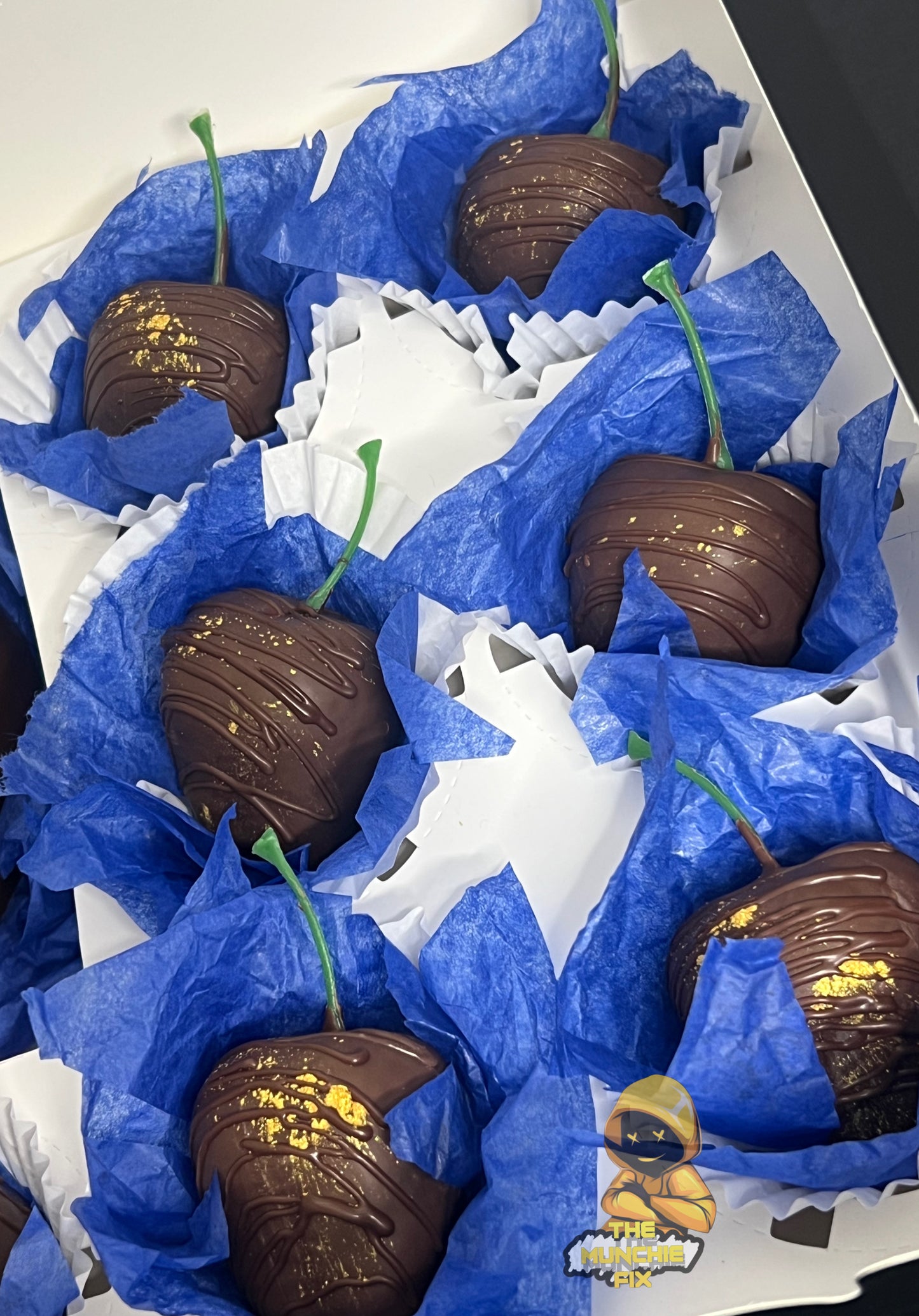 6 chocolate covered strawberries