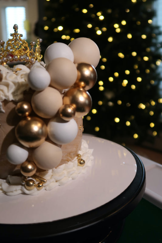 Decoration cake balls